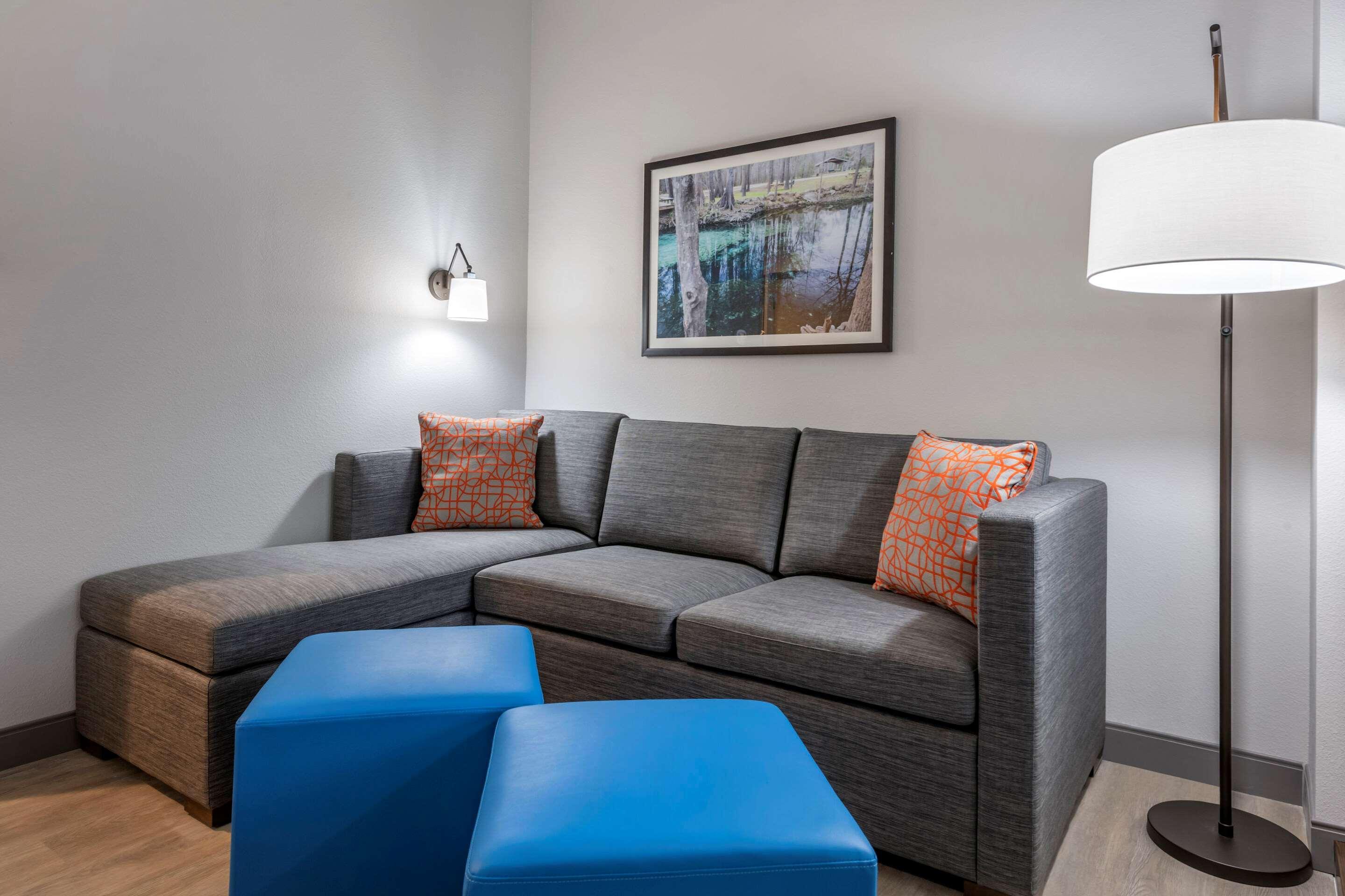 Comfort Suites Gainesville Near University Ngoại thất bức ảnh