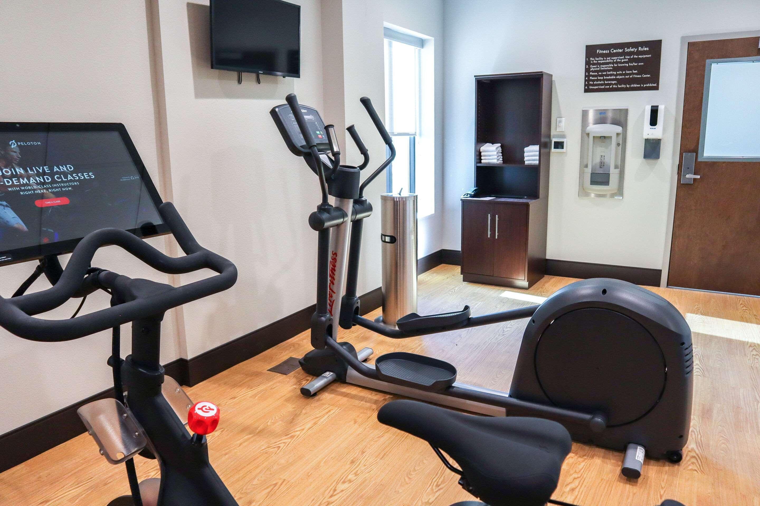 Comfort Suites Gainesville Near University Ngoại thất bức ảnh